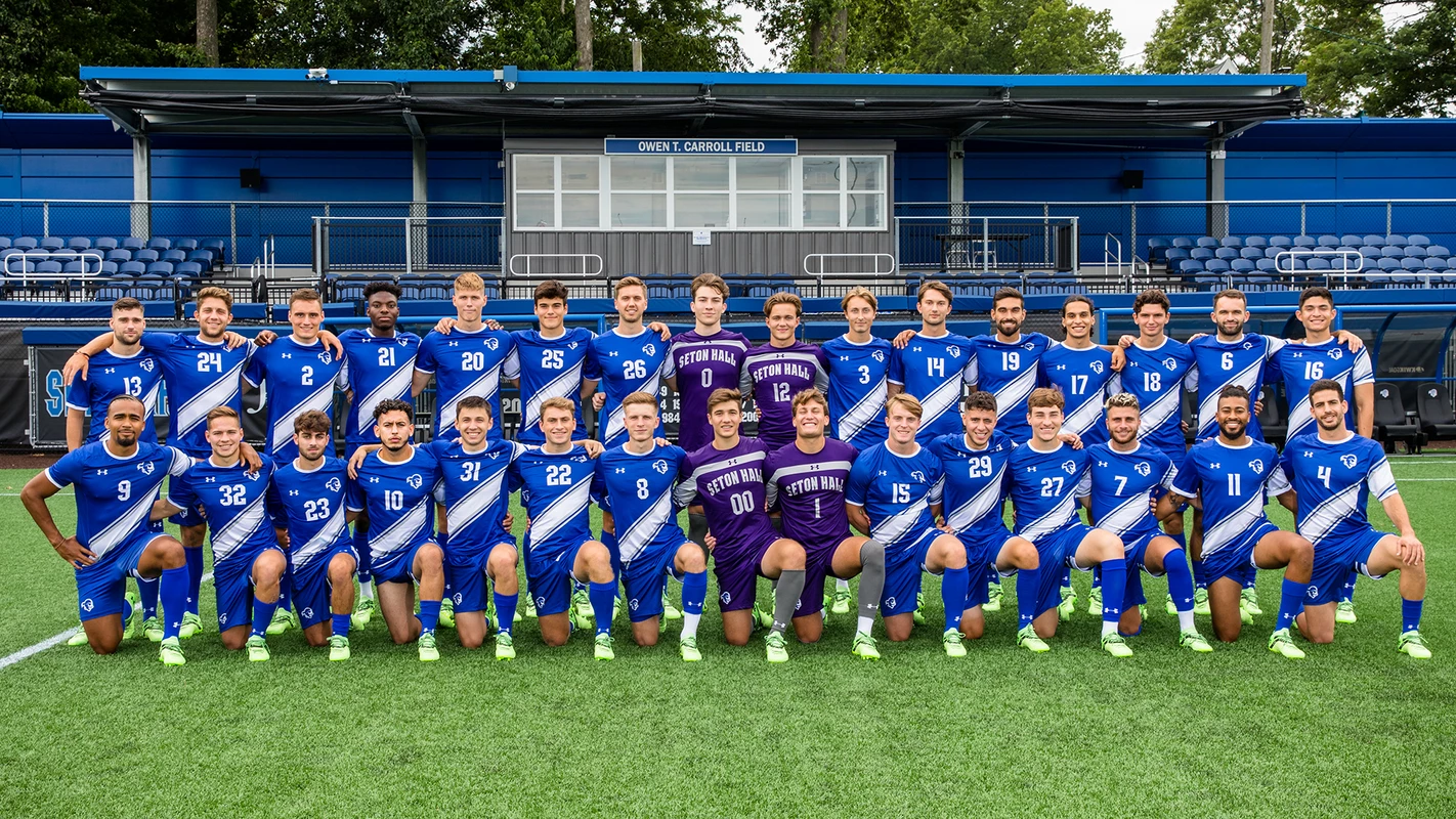 Men's Soccer Team Photo 2021