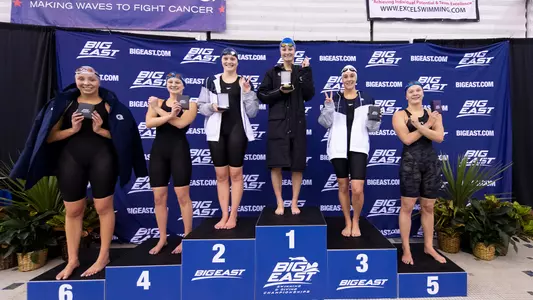 Natalie Heim Winning 200 Free