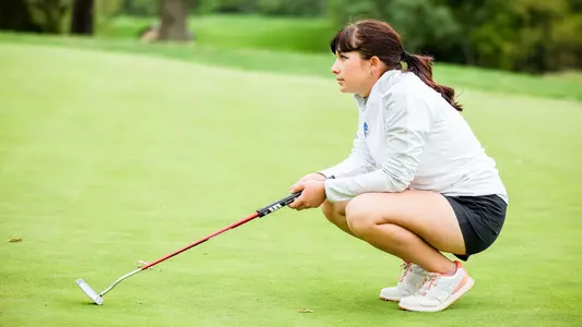 Ludovica Busetto waits for a putt during a practice round
