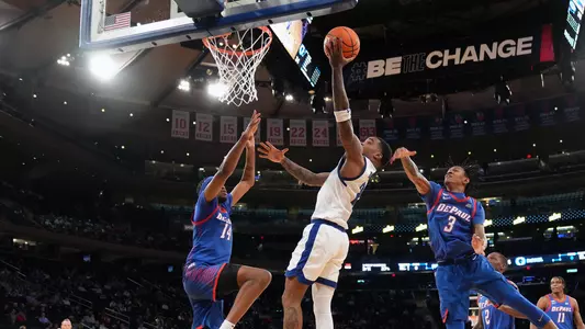 Al-Amir Dawes Layup vs. DePaul