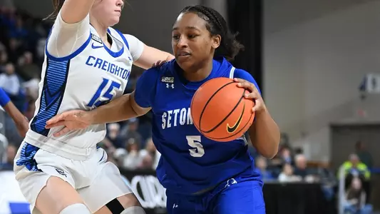 Savannah Catalon drives to the hoop at Creighton on Jan. 28