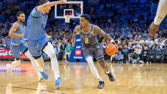 Al-Amir Dawes dribbles at Villanova