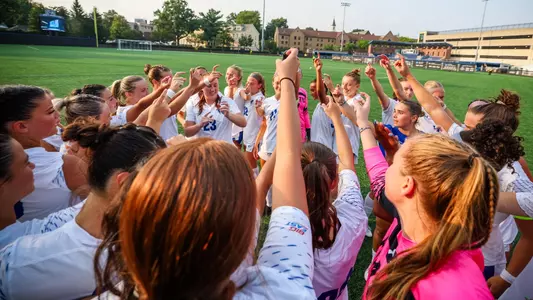 Seton Hall women's soccer 2024 huddle shot