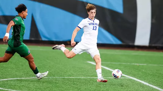 Til Kauschke Taking a Shot vs. Manhattan