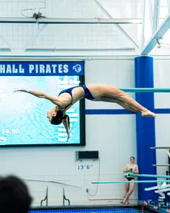 Nikki Pawar dive against Wagner