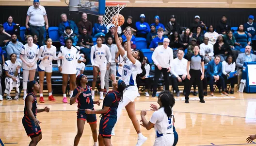 Messiah Hunter drives the ball to the hoop against St. John's on Jan. 25