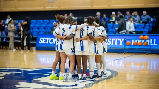 Seton Hall WBB huddle