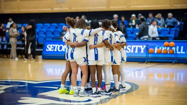 Seton Hall WBB huddle