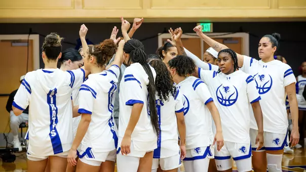 Seton Hall women's basketball team huddles prior to its game against Fordham on Nov. 20