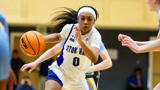 Jada Eads drives to the hole against Marquette on Feb. 12