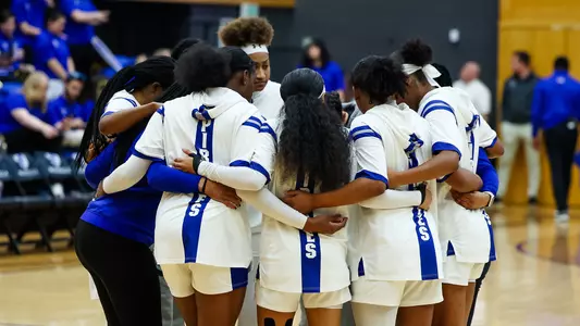 The Seton Hall WBB team huddles before its game against UConn on Feb. 19