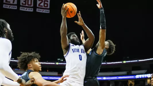 Dylan Addae-Wusu goes up for a layup against Villanova