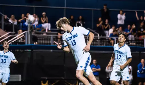 Til Kauschke Scores PK