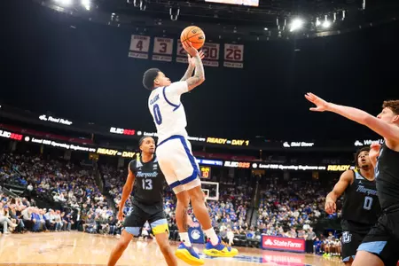 Budd Clark vs Marquette