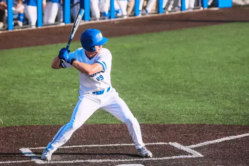 Shea Grady batting
