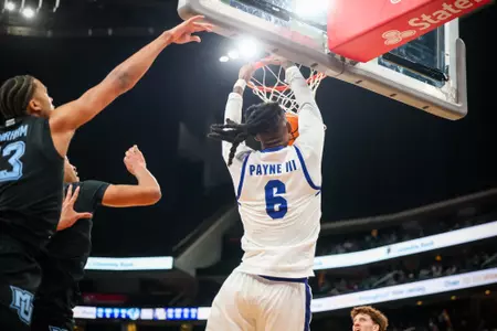 Stephon Payne Dunk vs Marquette