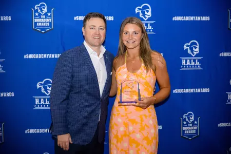 Erin Howard SHUcademy Sue Award