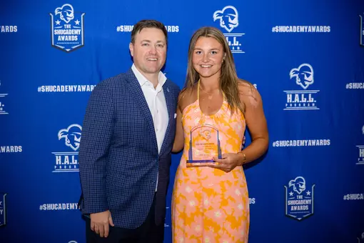 Erin Howard SHUcademy Sue Award