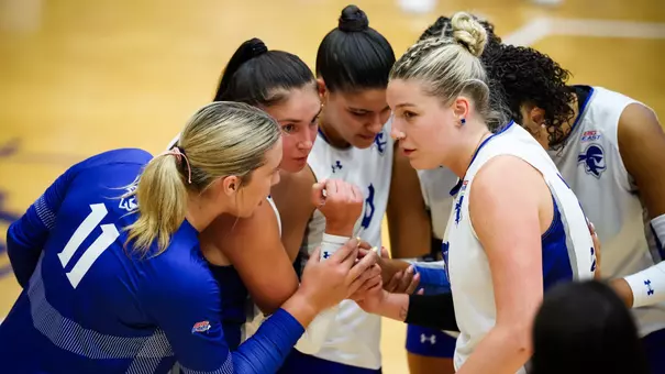 Seton Hall volleyball huddle