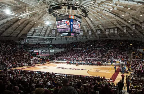 SIU Arena Sellout
