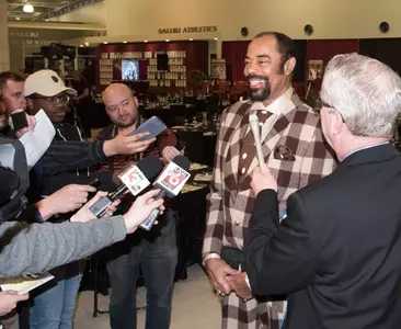 Walt Frazier (presser)