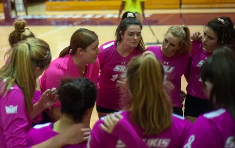 Head coach Kari Thompson