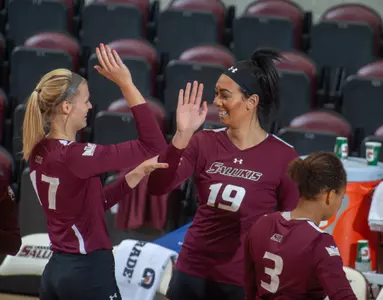 Malvis Ortiz, Lindsey Paulsen