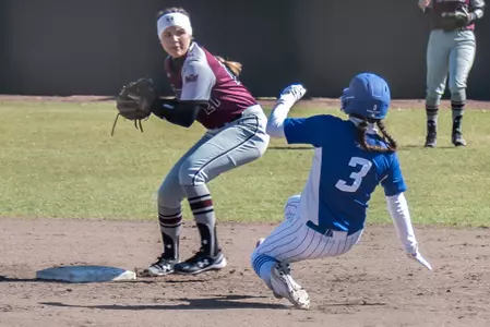 SIU Softball - Double Play