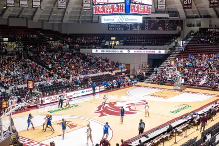 Salukis back after long break to take on the Billikens Image