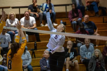 Recap | Salukis make quick work of Idaho, will look to sweep weekend on Sunday Image