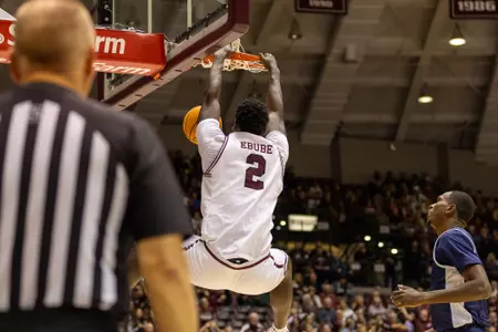 Salukis vs Queens (11.10.23)