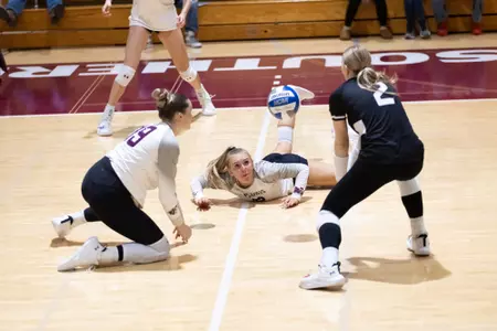 Salukis vs. Drake