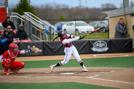 Jackie Lis home run at Bradley