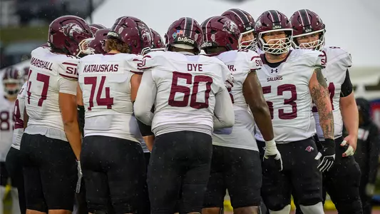 Huddle at Murray State
