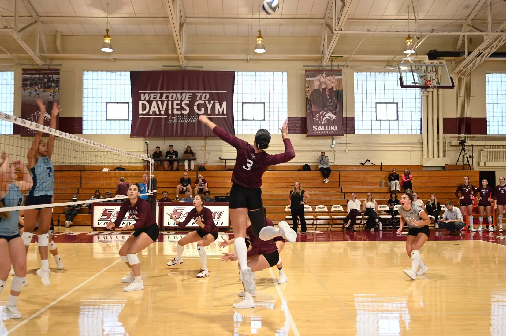 McKenzie Moeller goes up for an attack.