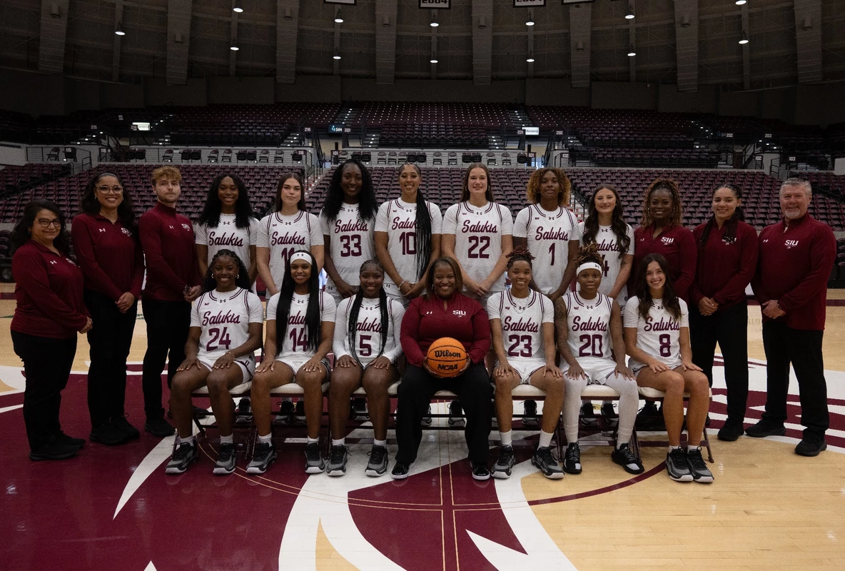 2026-27 Women's Basketball Team Picture
