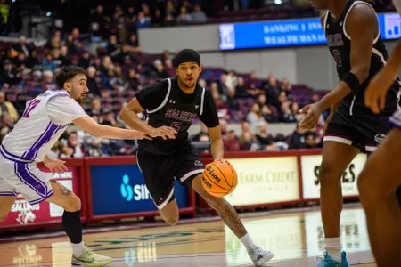 SIU Aims to Win Third Straight in Samaritan's Feet Game Against Bradley Image