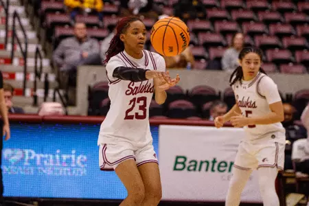 Tkiyah "Tete" Nelson