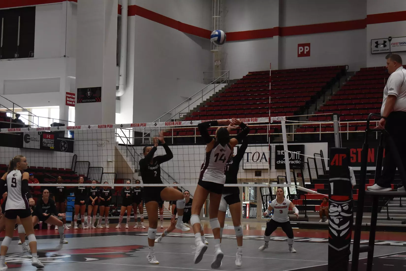 Ella Swansiger goes up for an attack.