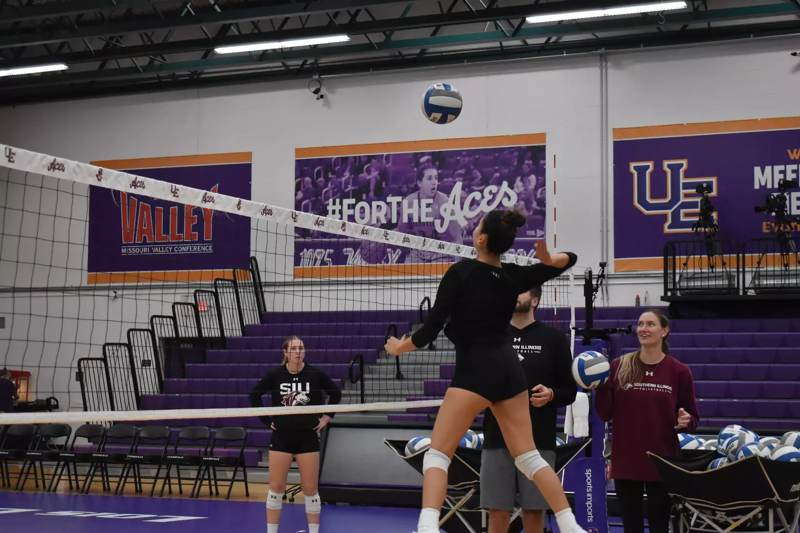 Valentina Zevallos attacks a ball in warmups.