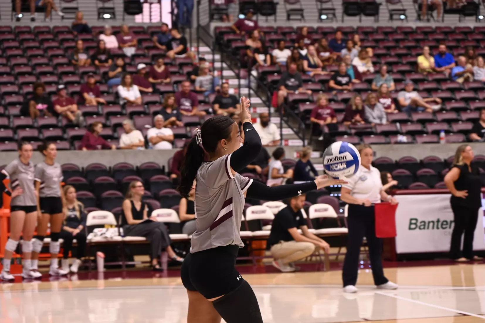McKenzie Moeller prepares for a serve.