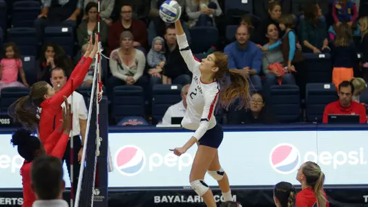 Lindsey Calvin (2) attacks the ball versus Gonzaga on Nov. 18, 2017, at McKeon Pavilion