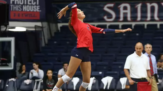 Lindsey Calvin led all players Thursday with 16 kills