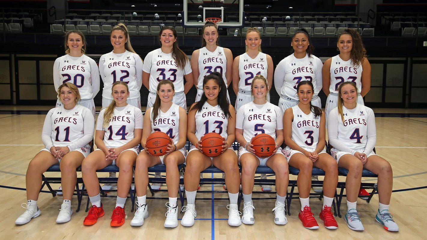 2019-20 Women's Basketball Team Photo