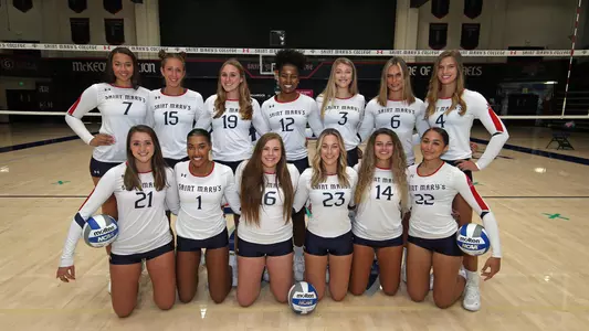 2019 Saint Mary's Volleyball Team Photo