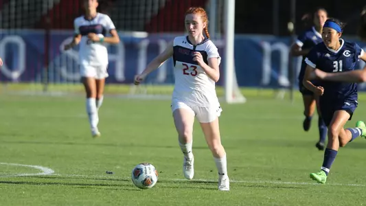 Emma Barthel dribbles through traffic