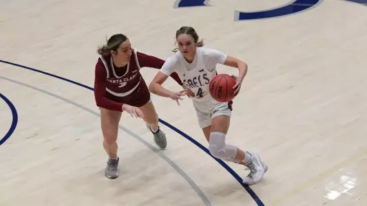 Tayce Wedin gets around a defender