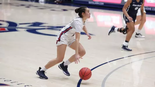 Jade Kirisome dribbles into the key