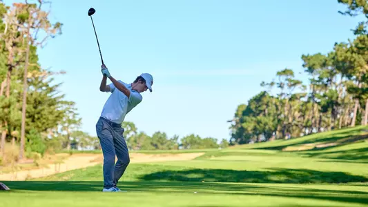 Mitchell Hoey tees off