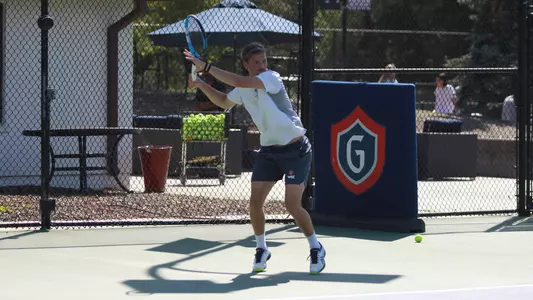 Damon Kesaris forehand